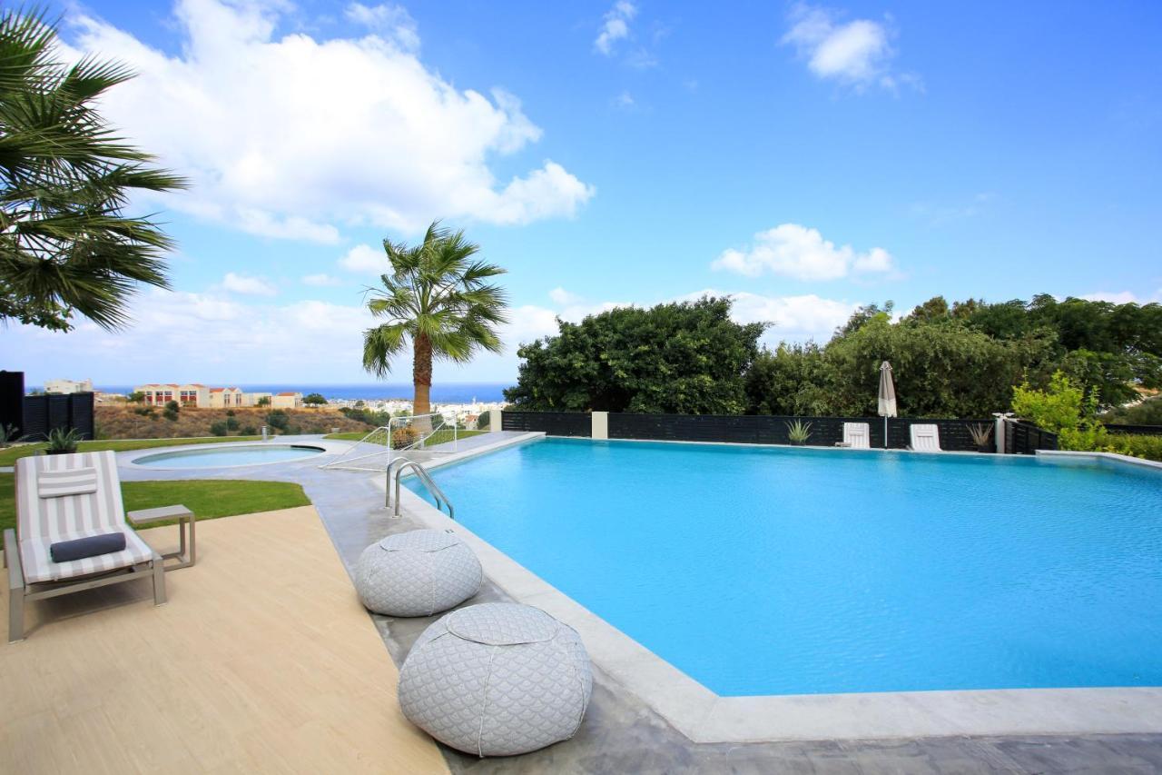 Orama Luxury Villa 4 Bedrooms With Private Pool 赫索尼索斯 外观 照片