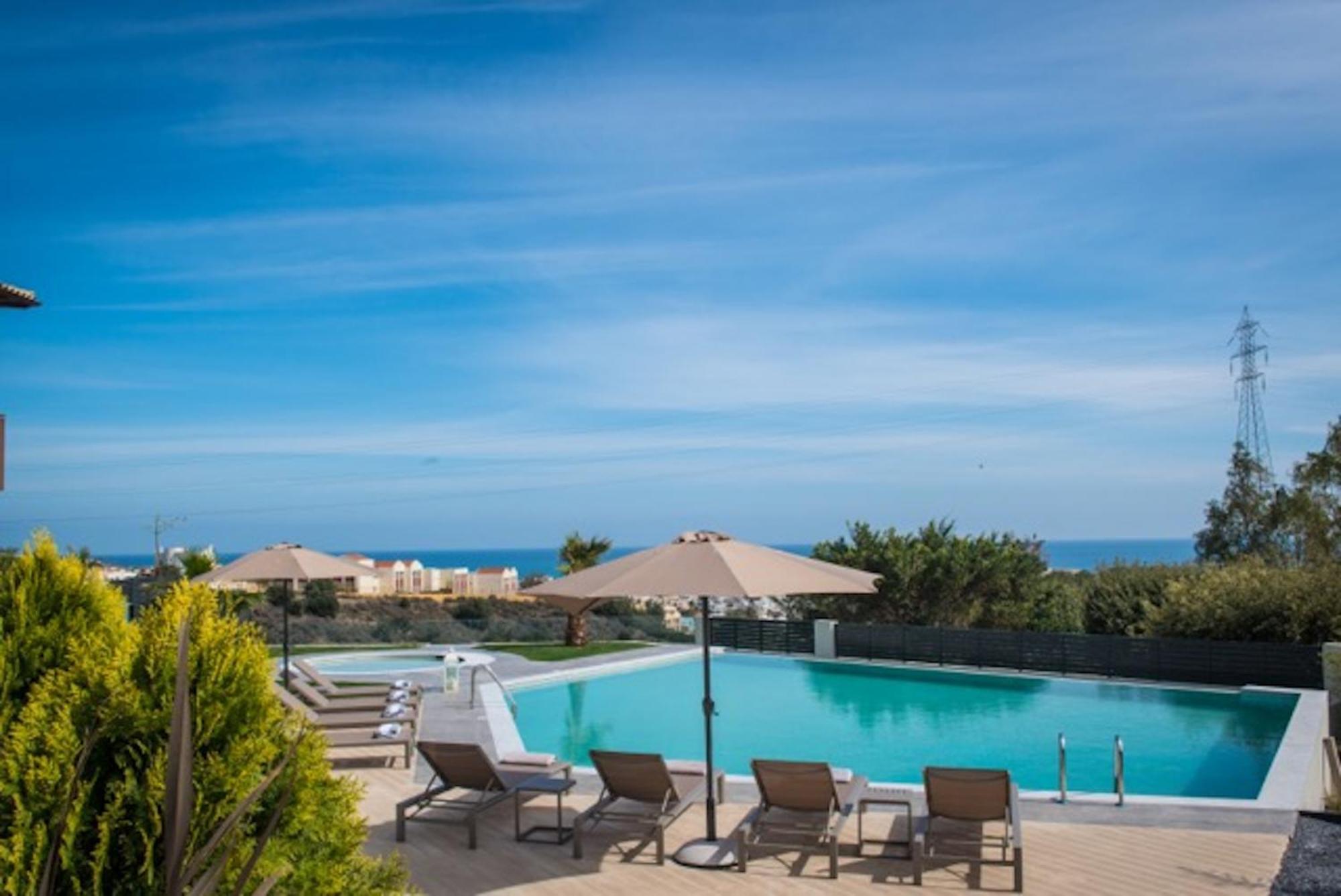 Orama Luxury Villa 4 Bedrooms With Private Pool 赫索尼索斯 外观 照片